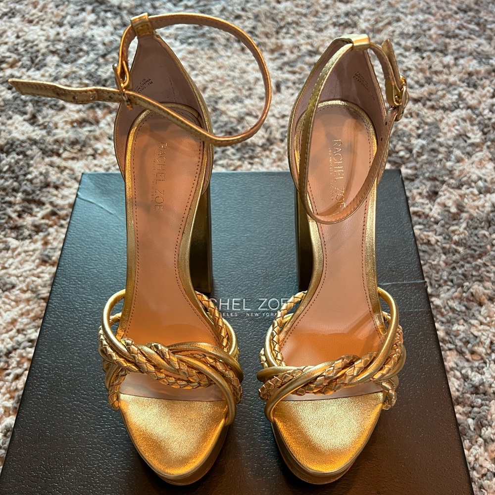 Brand New Rachel  Zoe style Kinsley Platform Sandal. Clopped Gold